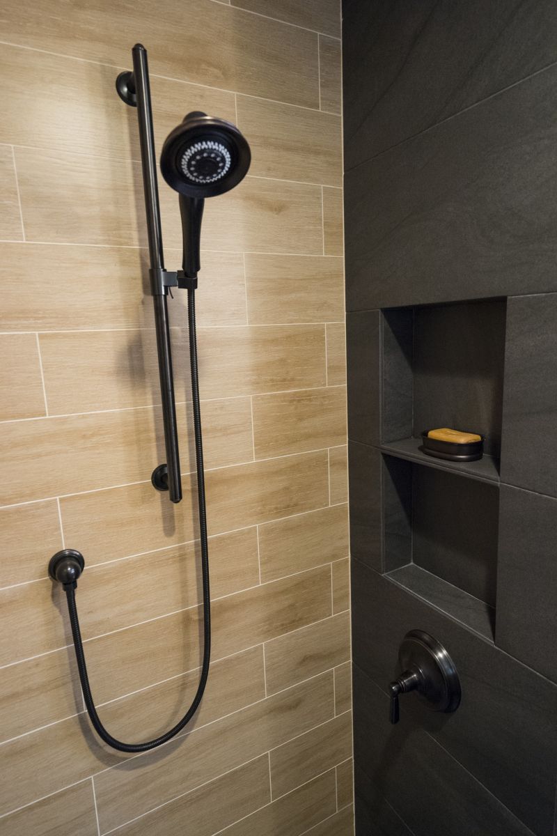 Farmhouse Bathroom Remodel