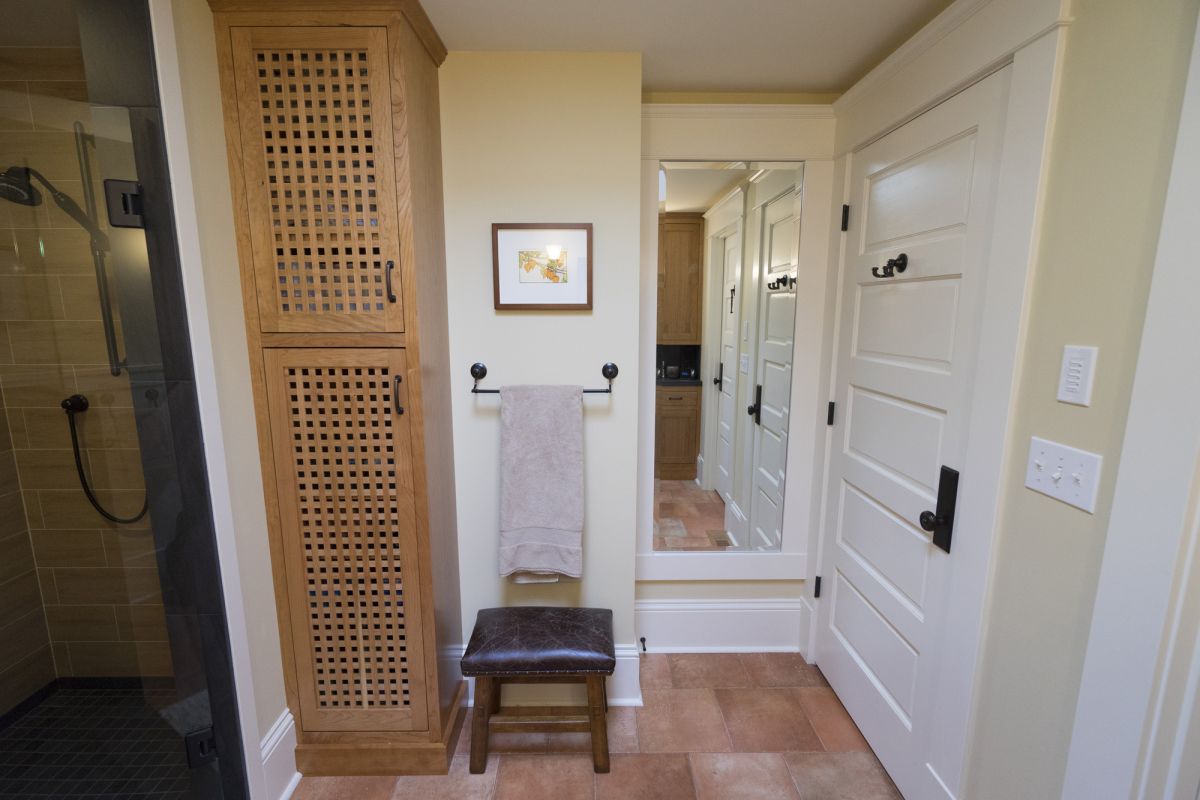 Farmhouse Bathroom Remodel